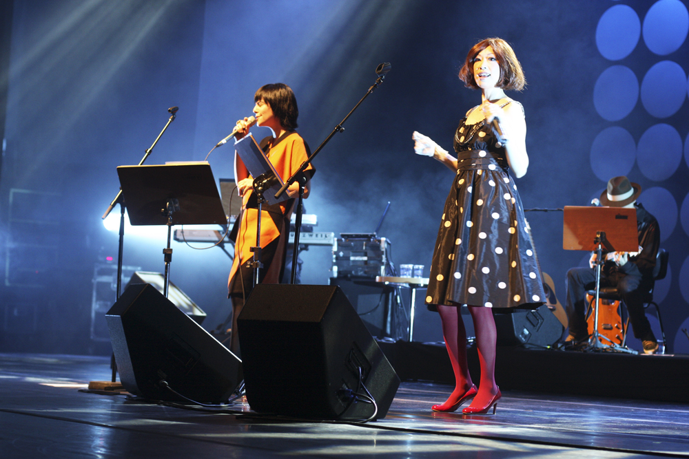 Show de Fernanda Takai e Maki Nomiya aconteceu no SESC Pinheiros, em São Paulo. Fotos: Ricardo Miyajima