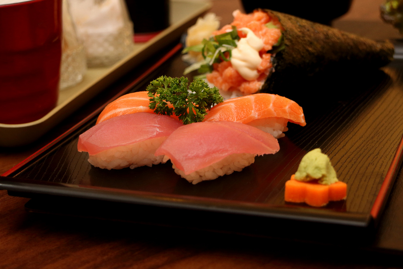 Combinado de nigirizushi e temaki, do Ten Sushi tensushi_04