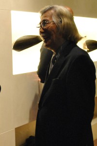 O artista japonês Yutaka Toyota participa da exposição no Tivoli